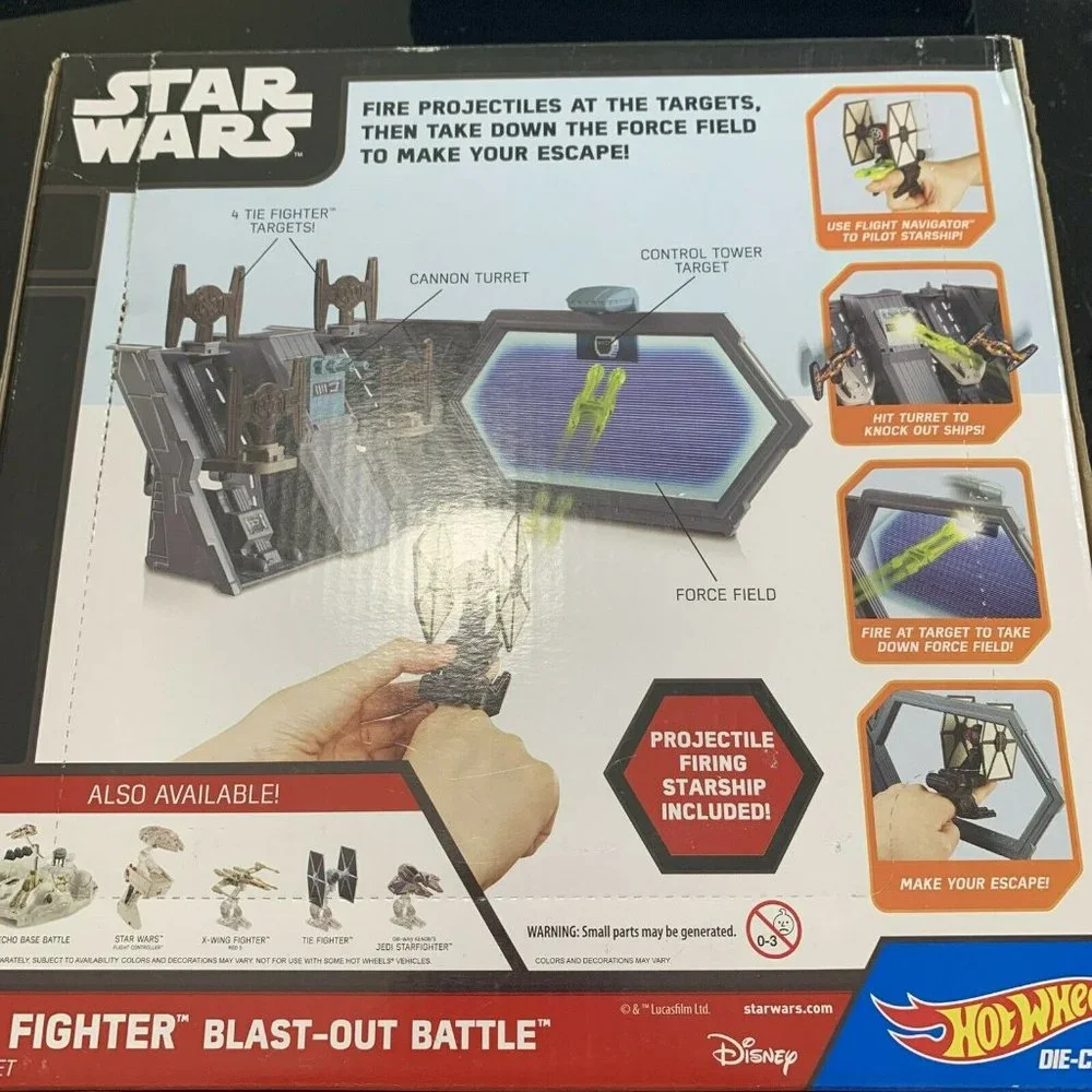 Hot Wheels Star Wars: Force Awakens First Order Tie Fighter Blast out Battle Set